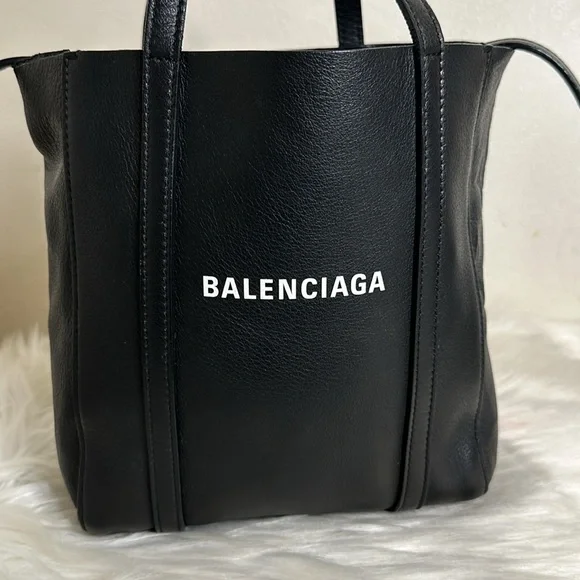 💯Authentic Balenciaga Everyday Tote Bag XXS Black🍀 - Picture 2 of 16